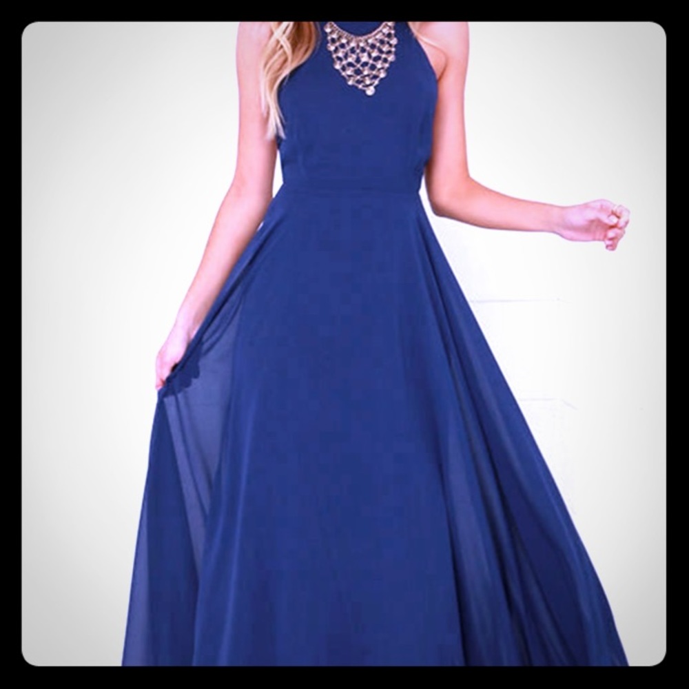 ✂️REDUCED PRICE✂️ Lulus Maxi Dress